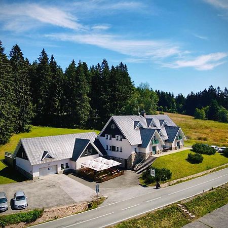 Horske Apartmany Smrcina ヤンスケー・ラーズニェ エクステリア 写真