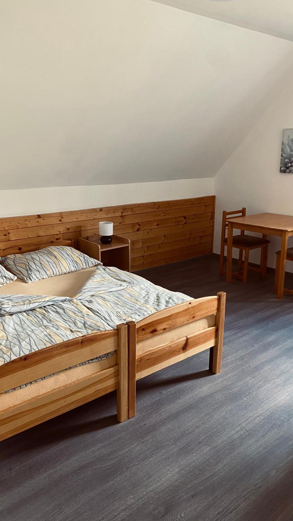 Horske Apartmany Smrcina ヤンスケー・ラーズニェ エクステリア 写真